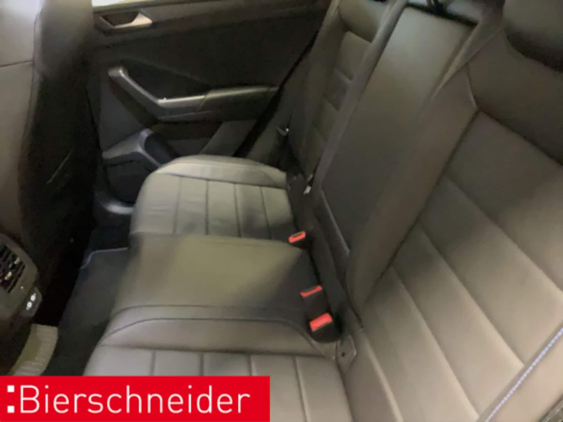 Volkswagen T-Roc R