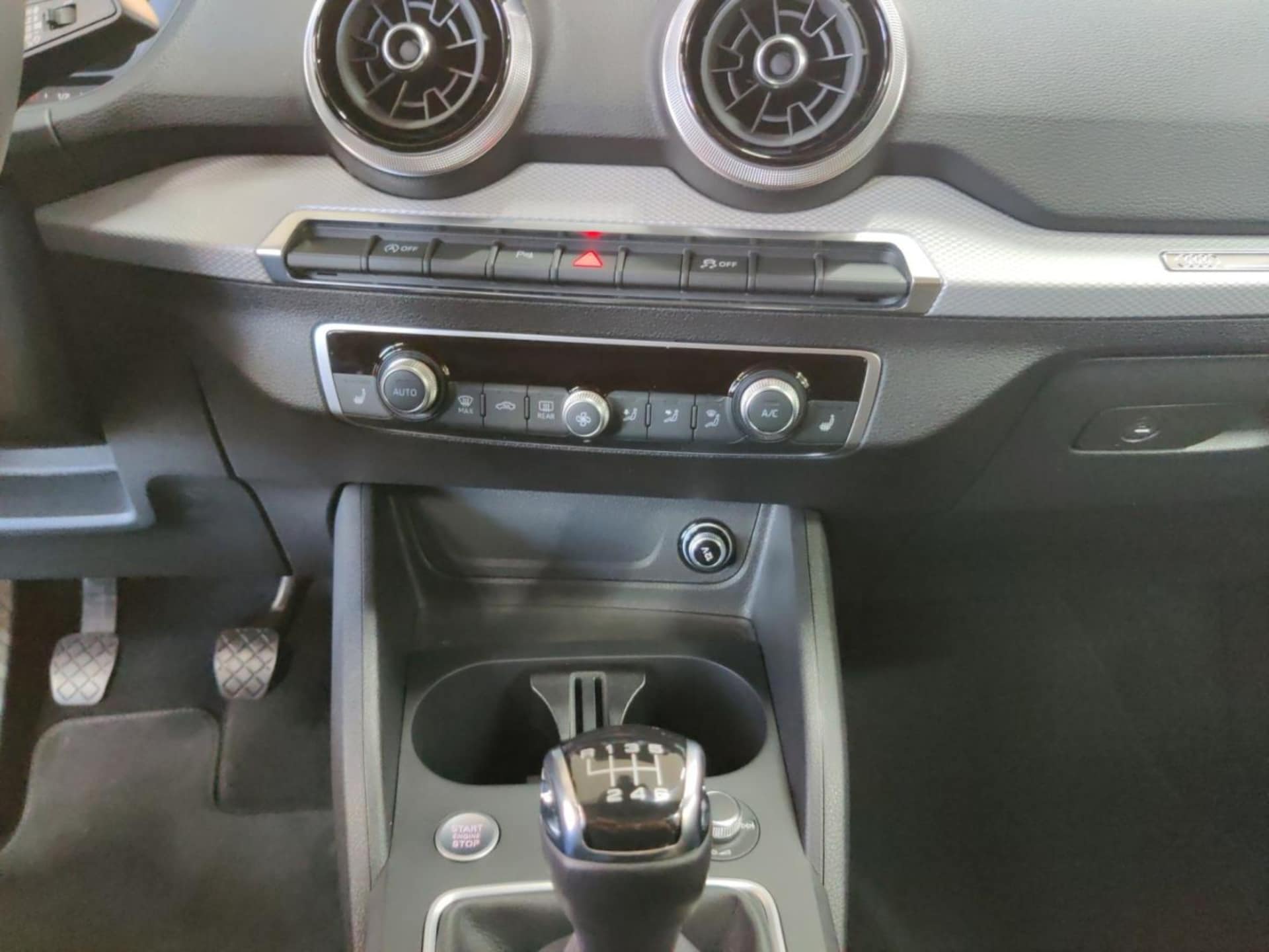 Audi Q2 S line