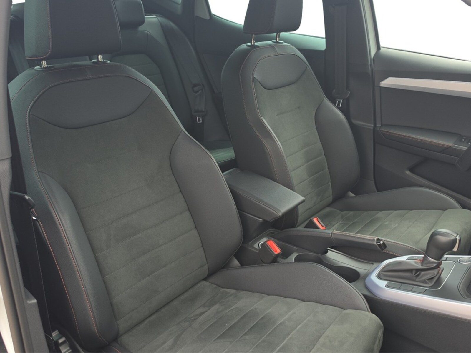 SEAT Arona – Bild 11