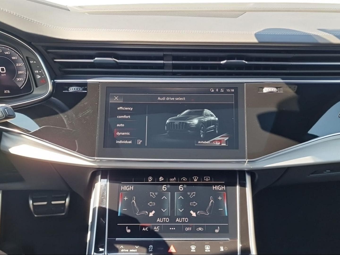 Image about Audi Q8 55 TFSI quattro 250 kW (340 PS) tiptronic