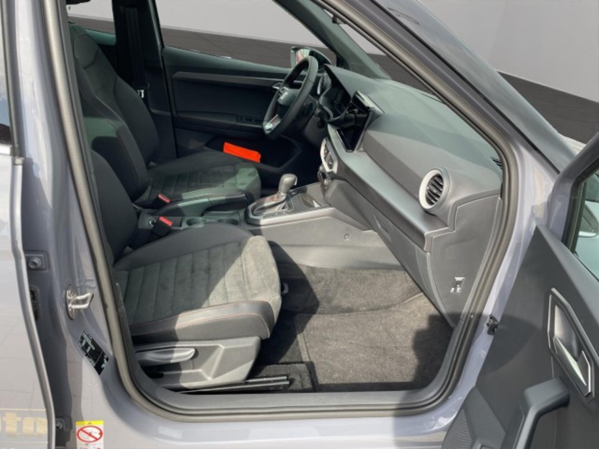 SEAT Arona FR