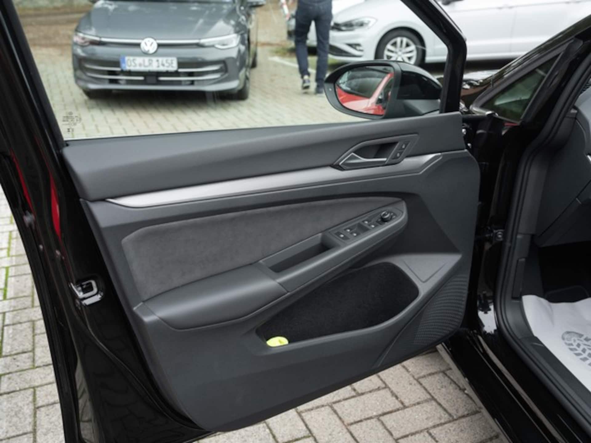 Volkswagen Golf Style