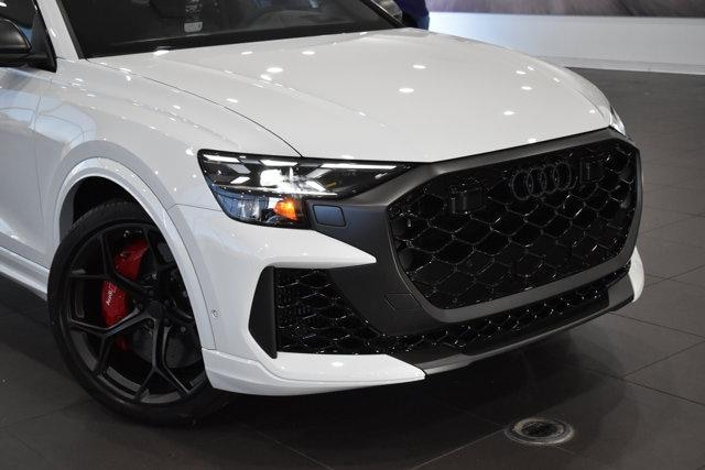 2026 Audi RS Q8 SUV performance