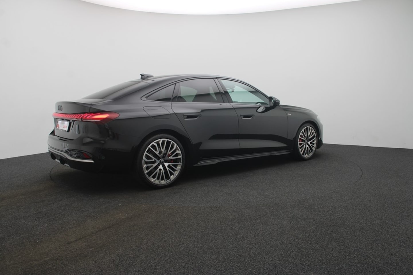 Bild über Audi A5 Limousine TDI 150 kW S tronic - für weitere Informationen kontaktieren Sie den Audi Partner