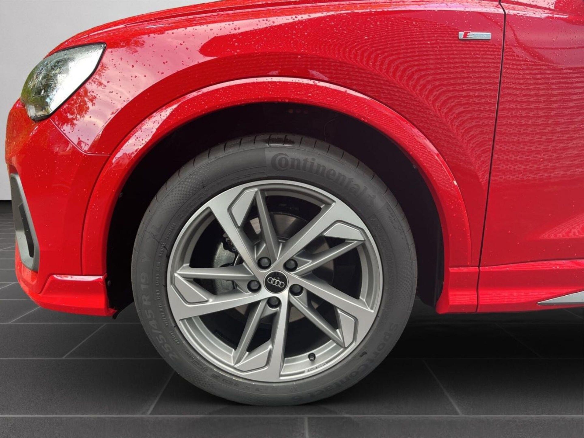 Audi Q3 SUV S line