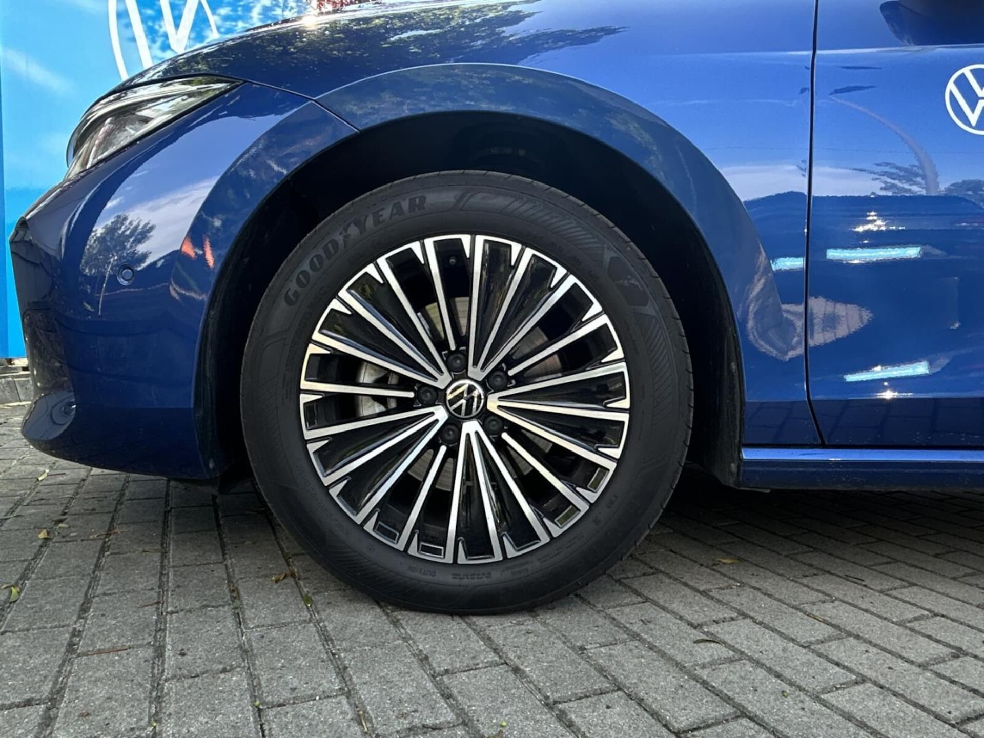 Volkswagen Passat Elegance
