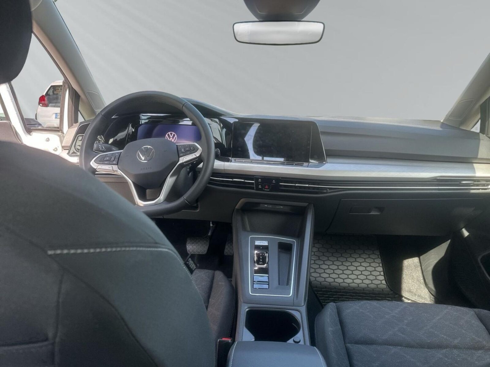Volkswagen Golf – Bild 9