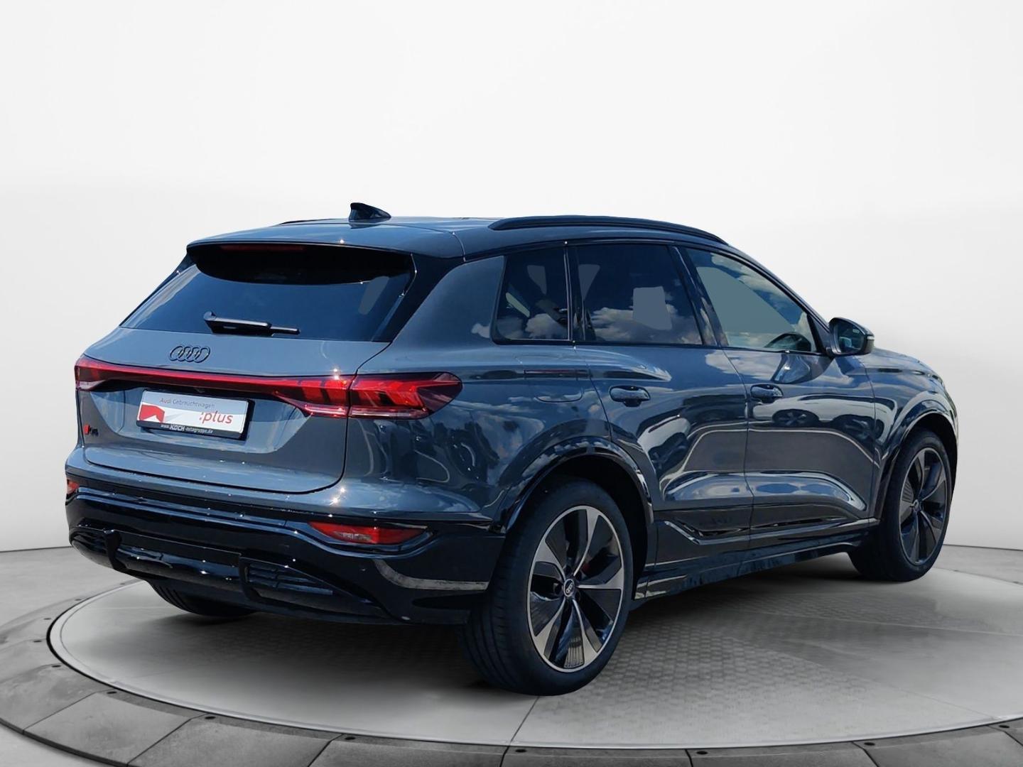 Image about Audi Q6 SUV e-tron e-tron quattro