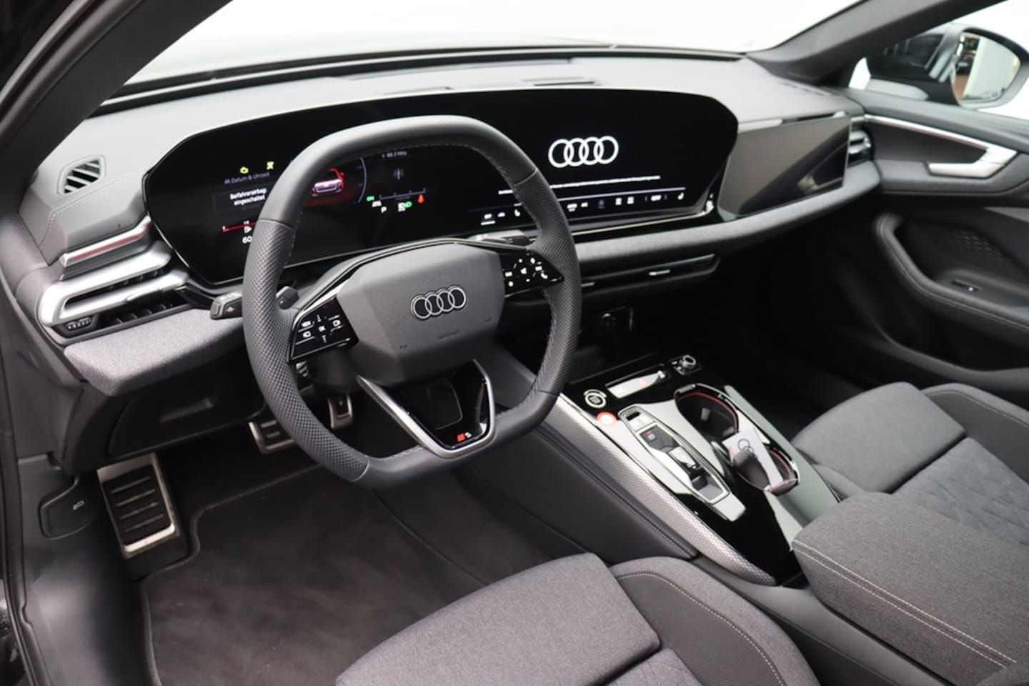 Bild über Audi A5 Limousine TDI 150 kW S tronic - für weitere Informationen kontaktieren Sie den Audi Partner