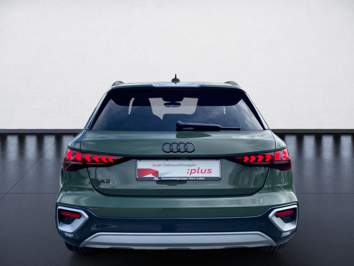 Bild über Audi A3 allstreet TFSI 110 kW S tronic - für weitere Informationen kontaktieren Sie den Audi Partner