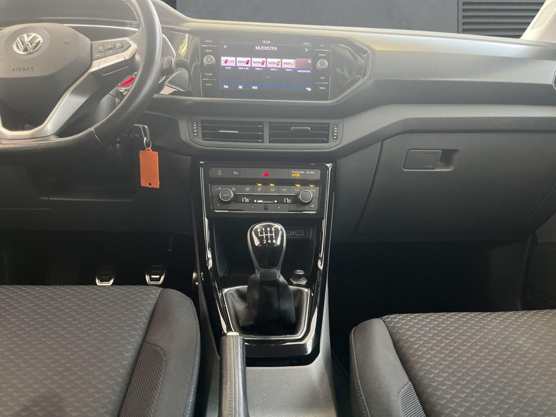 Volkswagen T-Cross United