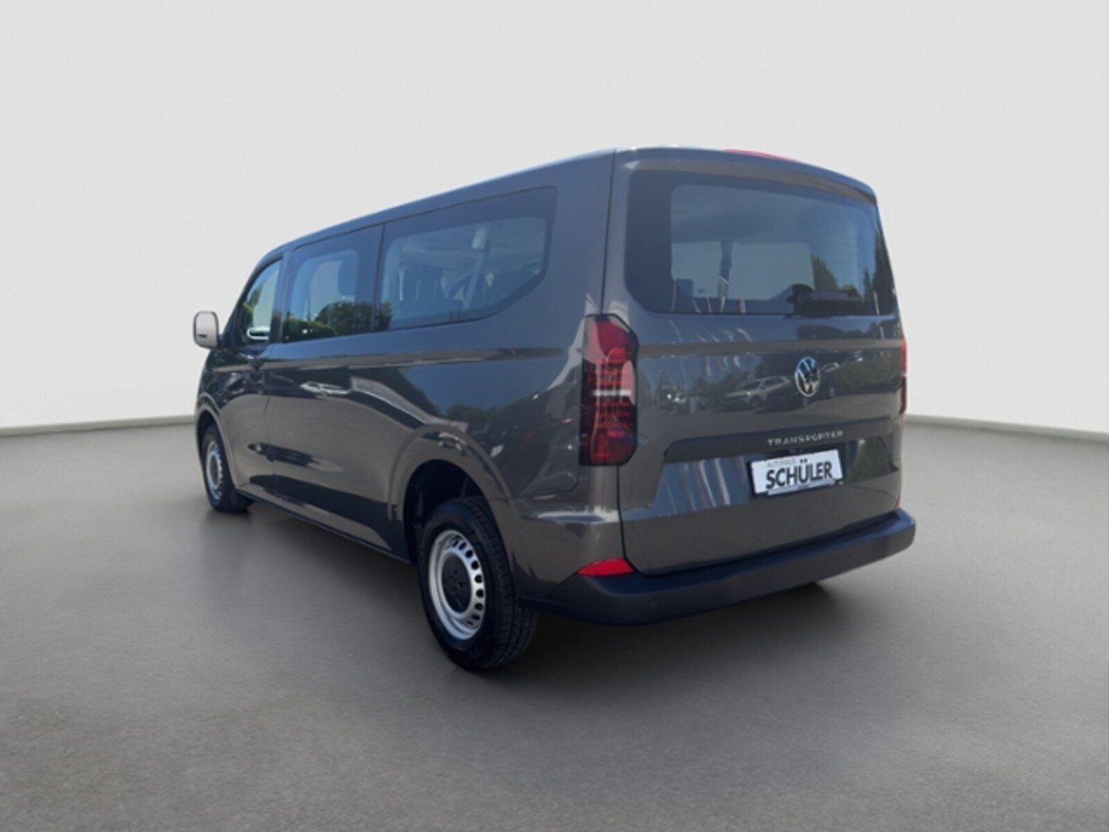 Volkswagen Transporter Kombi langer Radstand – Bild 4