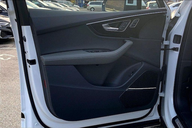 2026 Audi Q7 Premium Plus - Photo 10