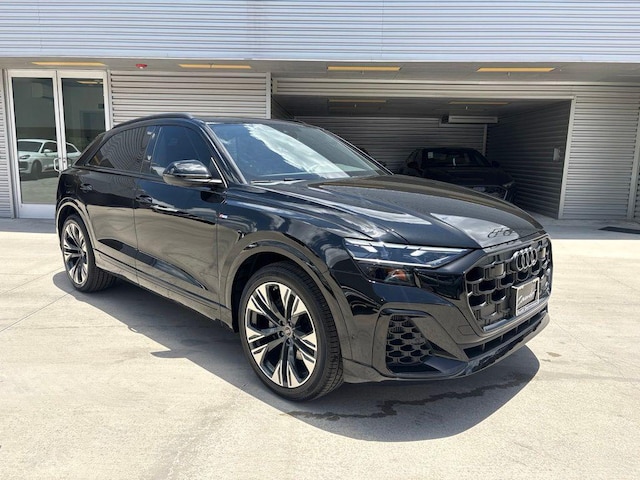 2026 Audi Q8