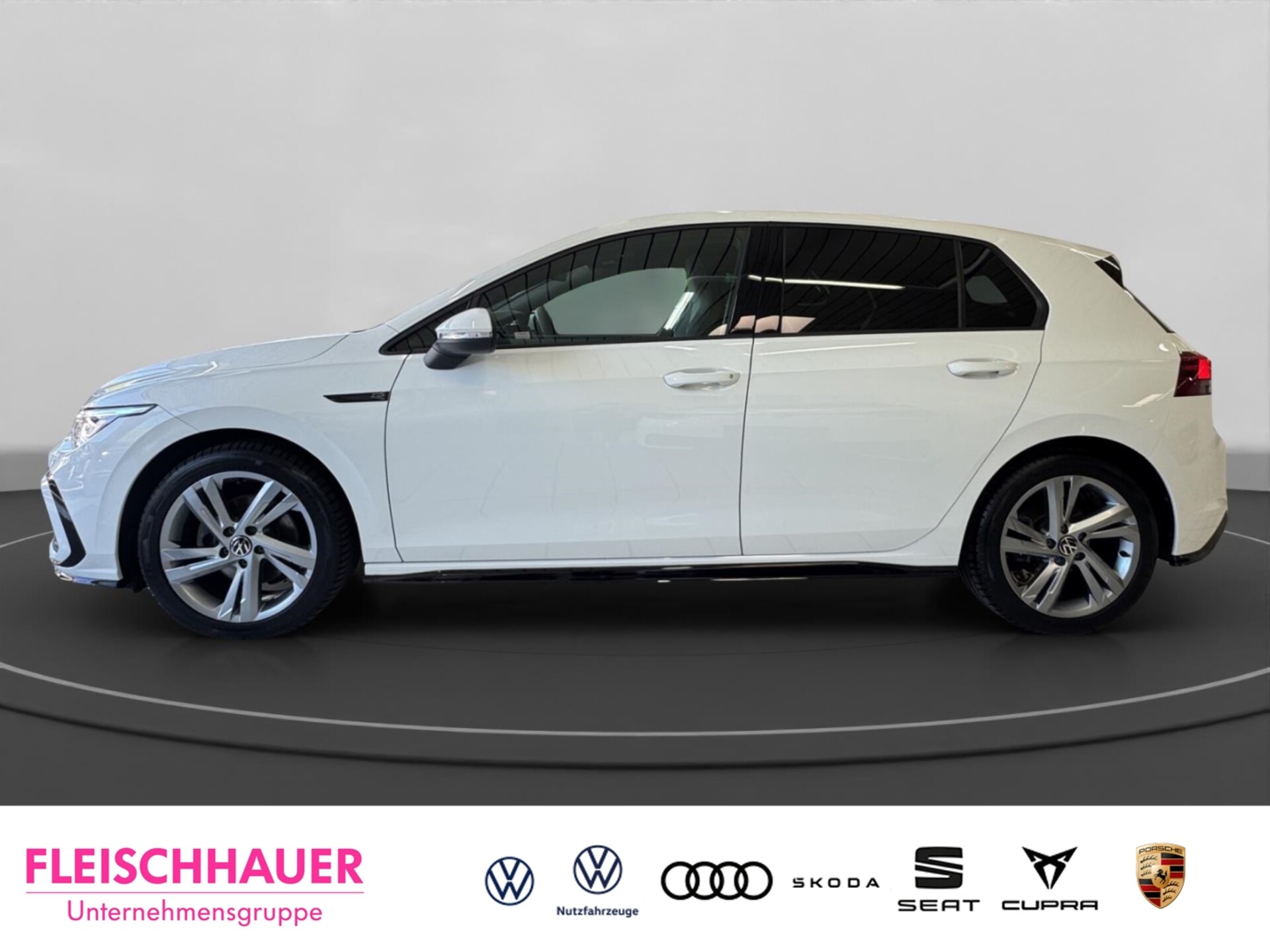 Volkswagen Golf R-Line