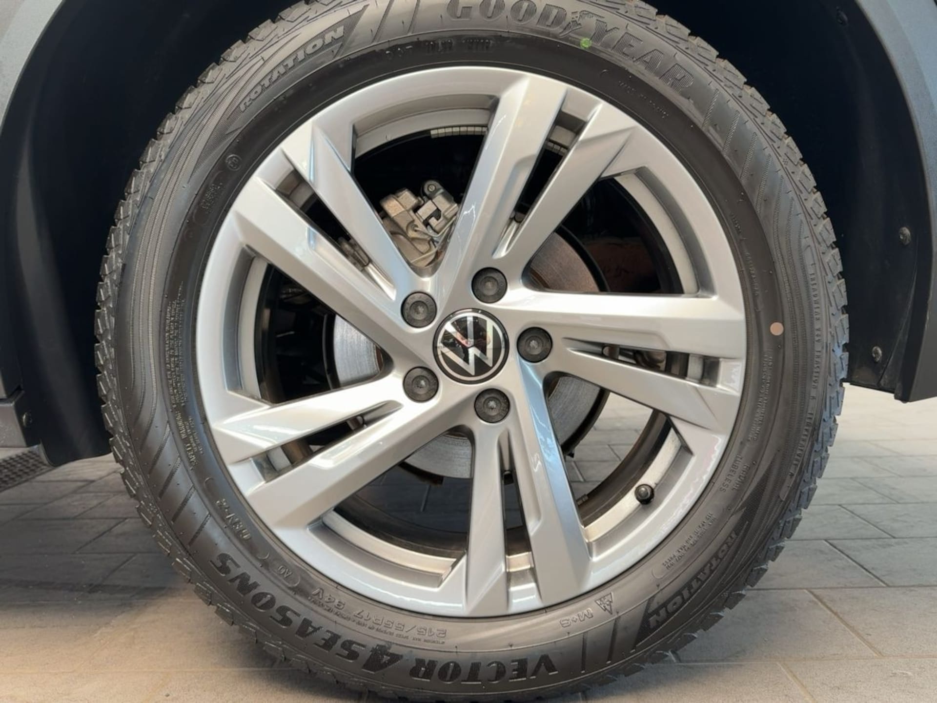 Volkswagen T-Roc R-Line