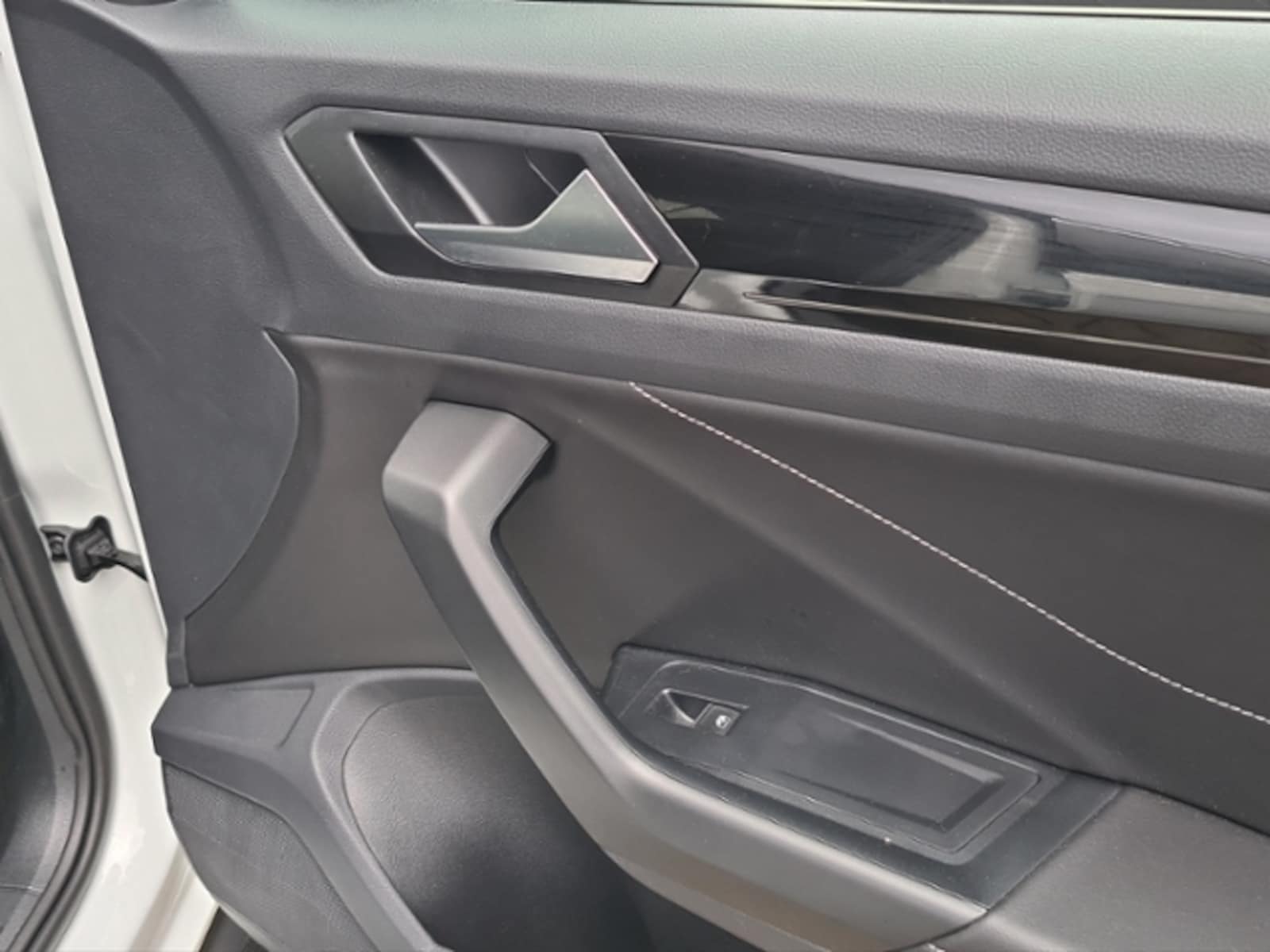 Volkswagen T-Roc – Bild 14