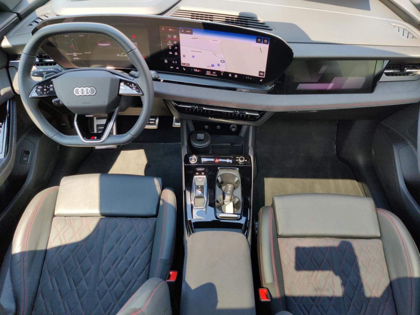 Image about Audi Q6 SUV e-tron e-tron quattro