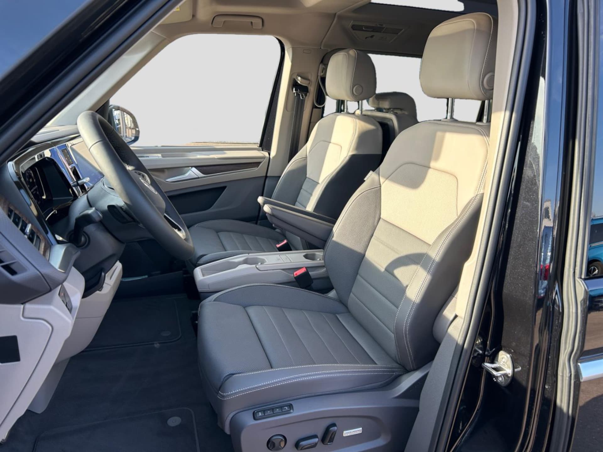 Volkswagen Multivan Style