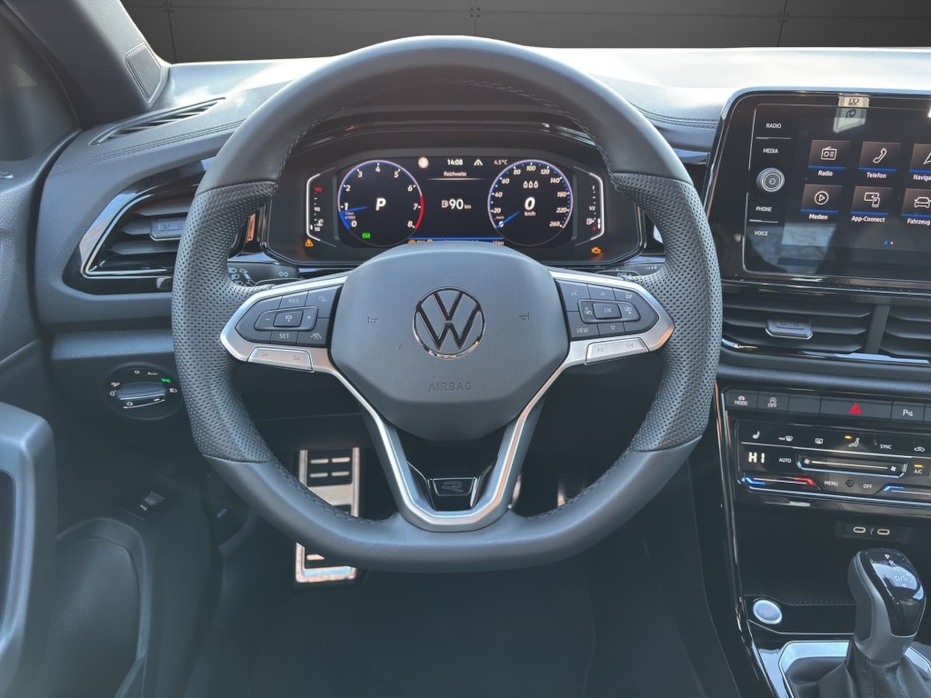 Volkswagen T-Roc R-Line