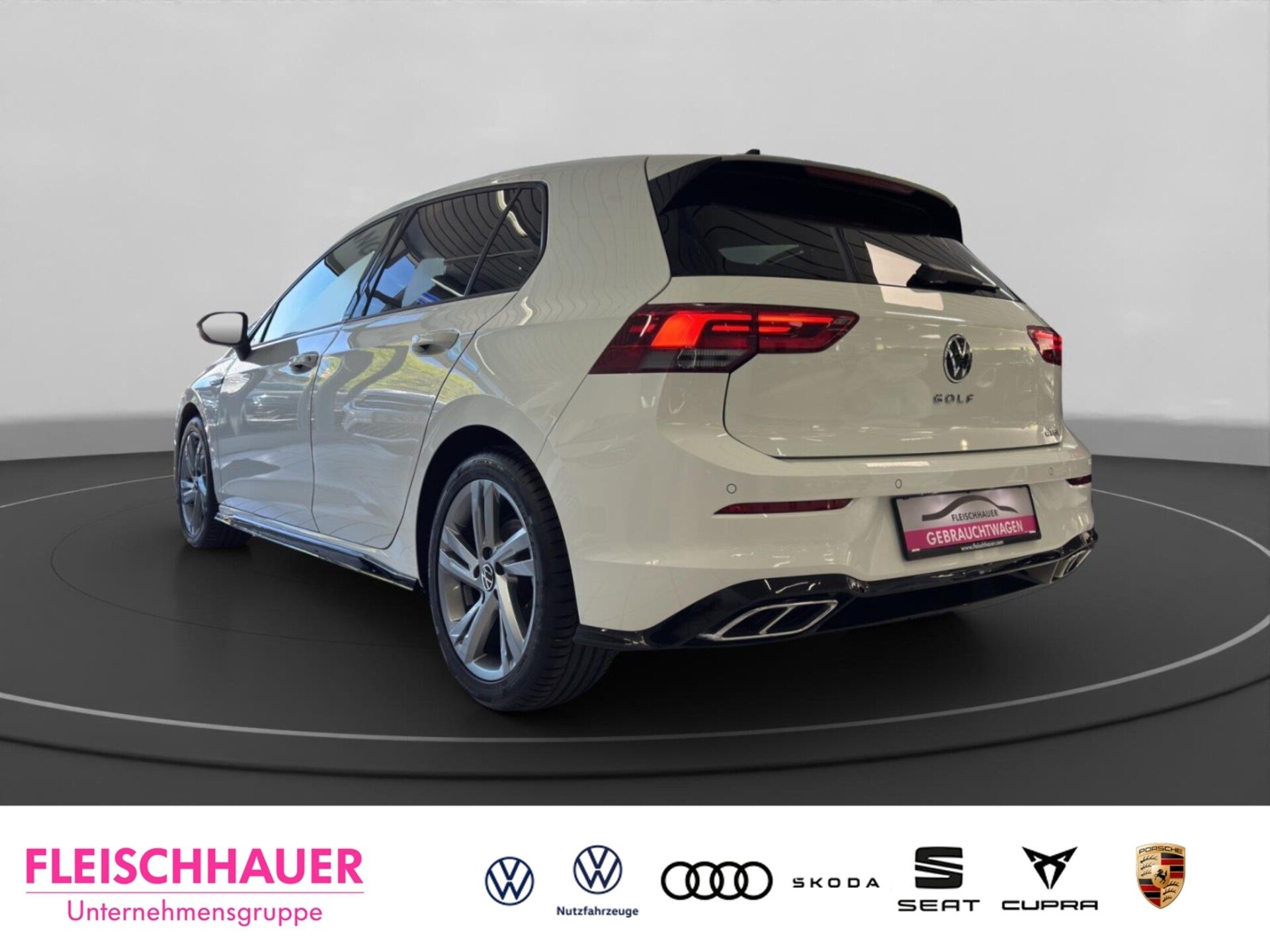 Volkswagen Golf R-Line