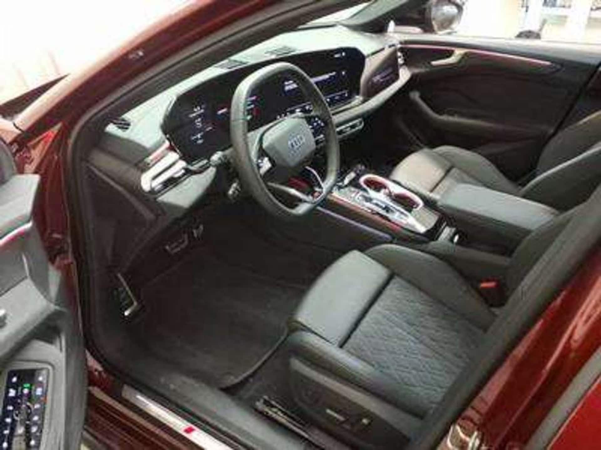 Audi A6 Avant edition one