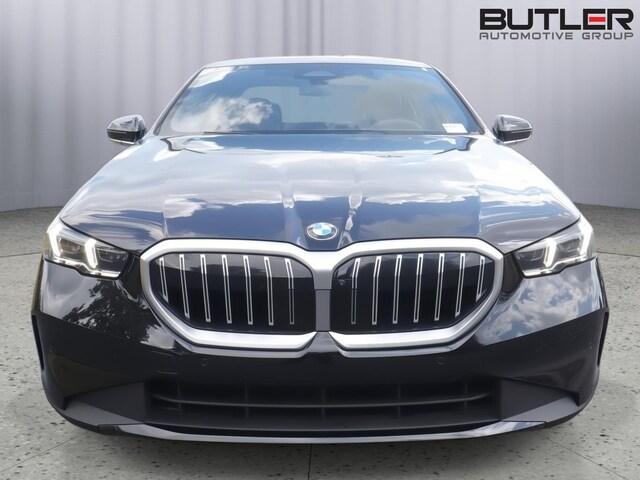 2026 BMW 530i
