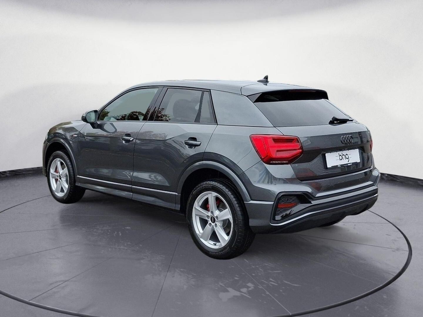 Bild über Audi Q2 S line 35 TFSI S tronic - für weitere Informationen kontaktieren Sie den Audi Partner