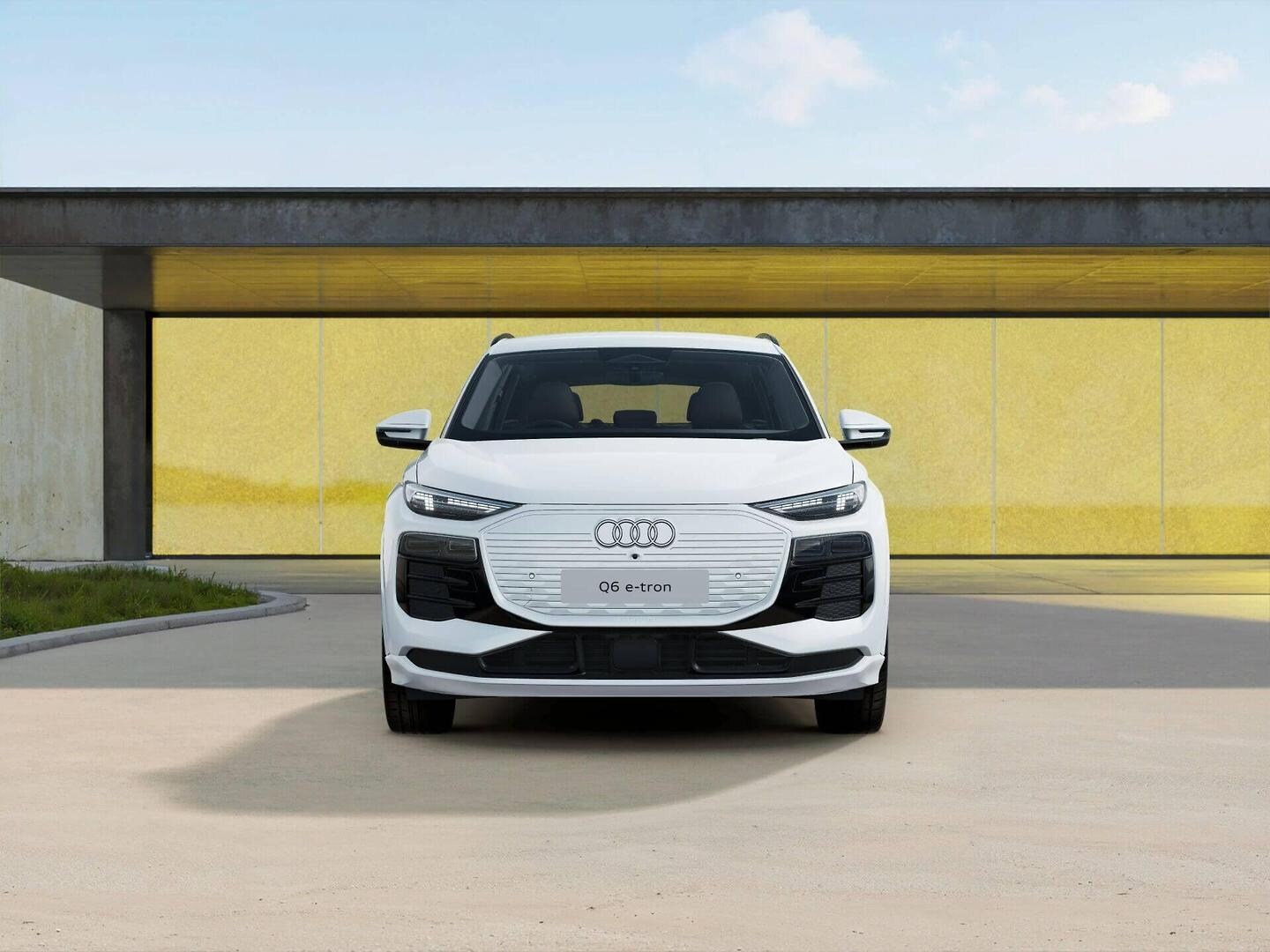 Image about Audi Q6 Sportback e-tron e-tron quattro