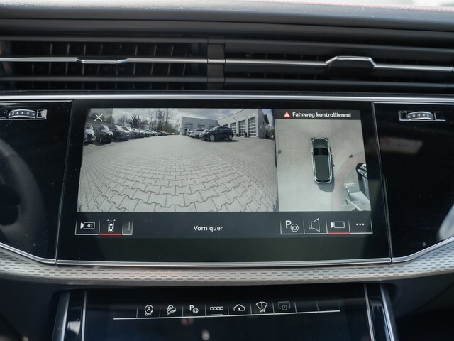 Image about Audi SQ7 SUV TFSI quattro tiptronic