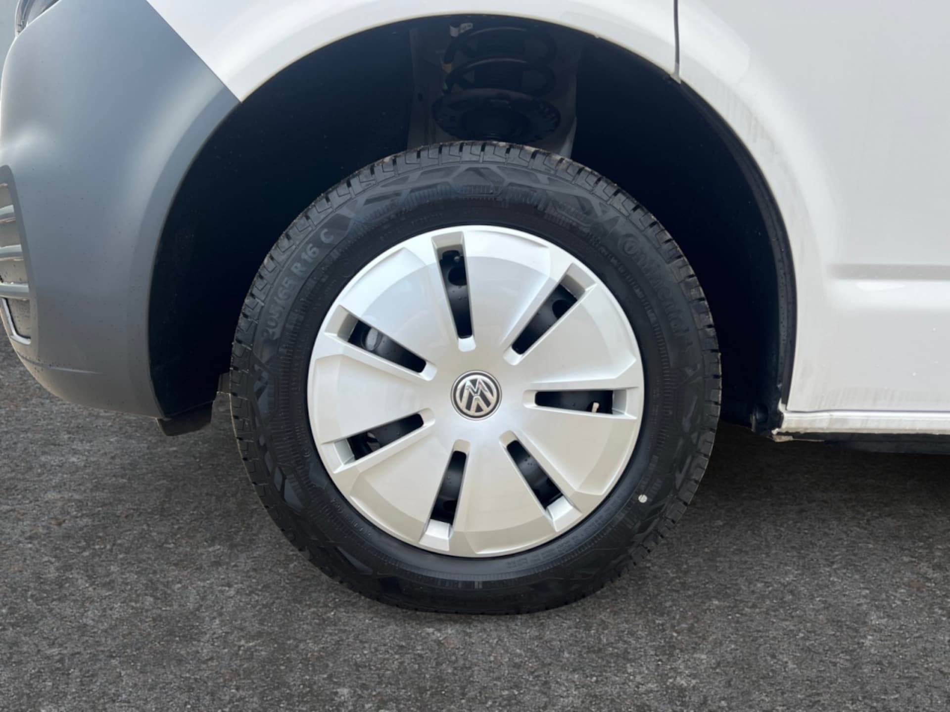 Volkswagen T6.1 Transporter Kasten kurzer Radstand