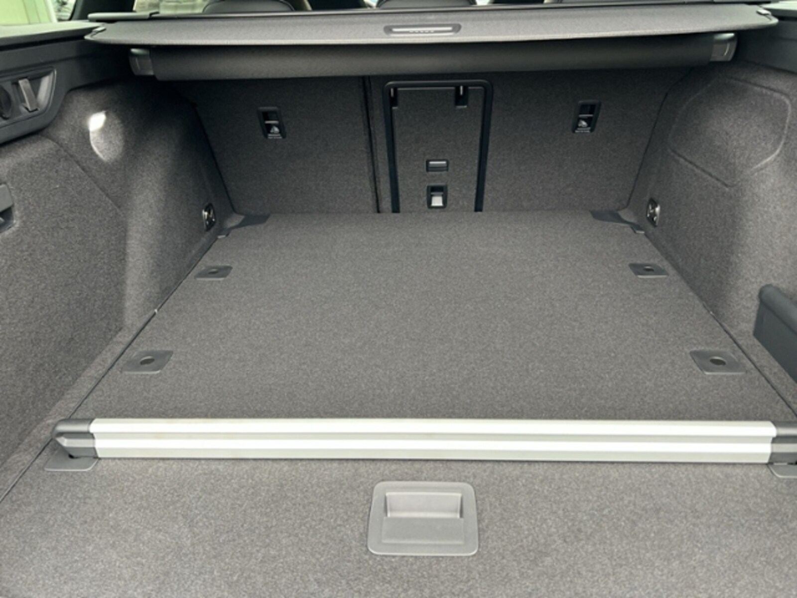 Volkswagen Passat – Bild 17