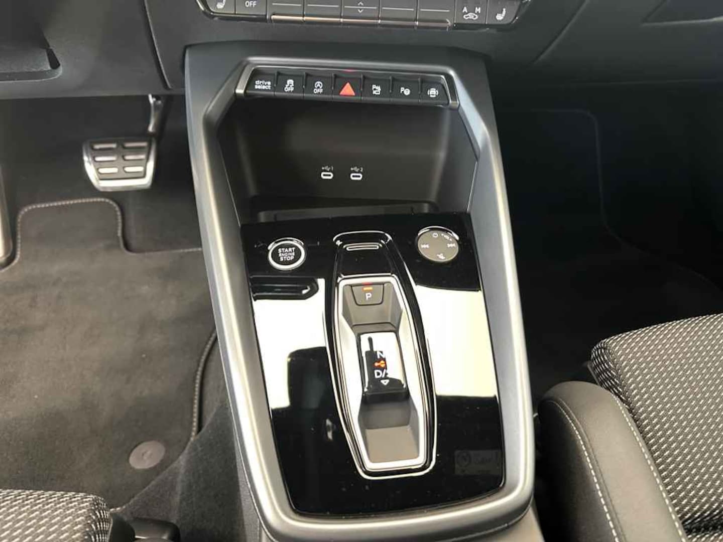 Bild über Audi A3 Sportback TFSI 110 kW S tronic - für weitere Informationen kontaktieren Sie den Audi Partner