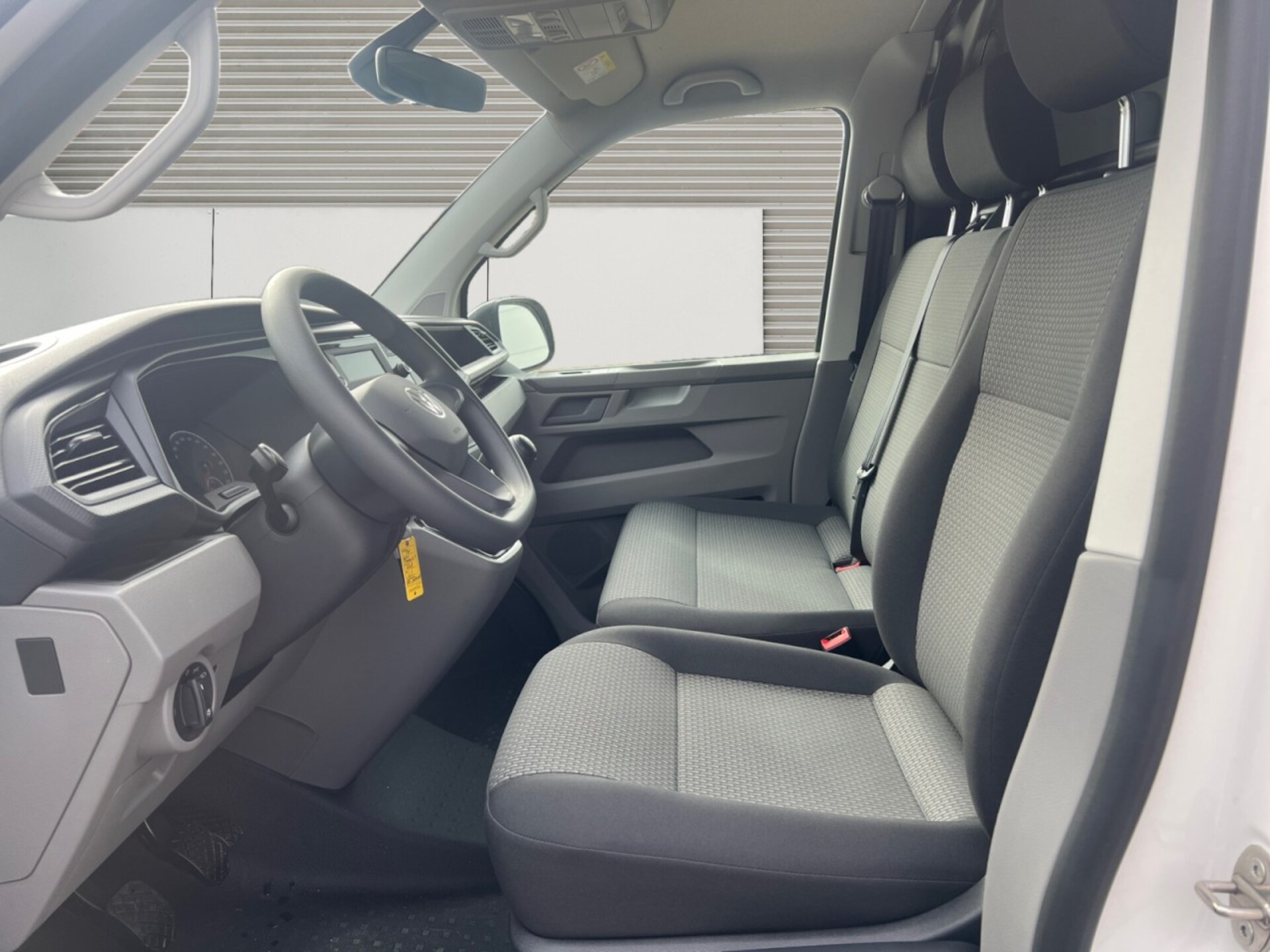 Volkswagen T6.1 Transporter Kasten kurzer Radstand
