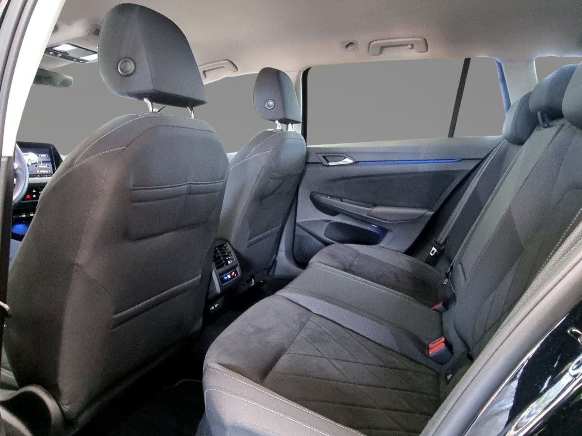 Volkswagen Golf Variant Style