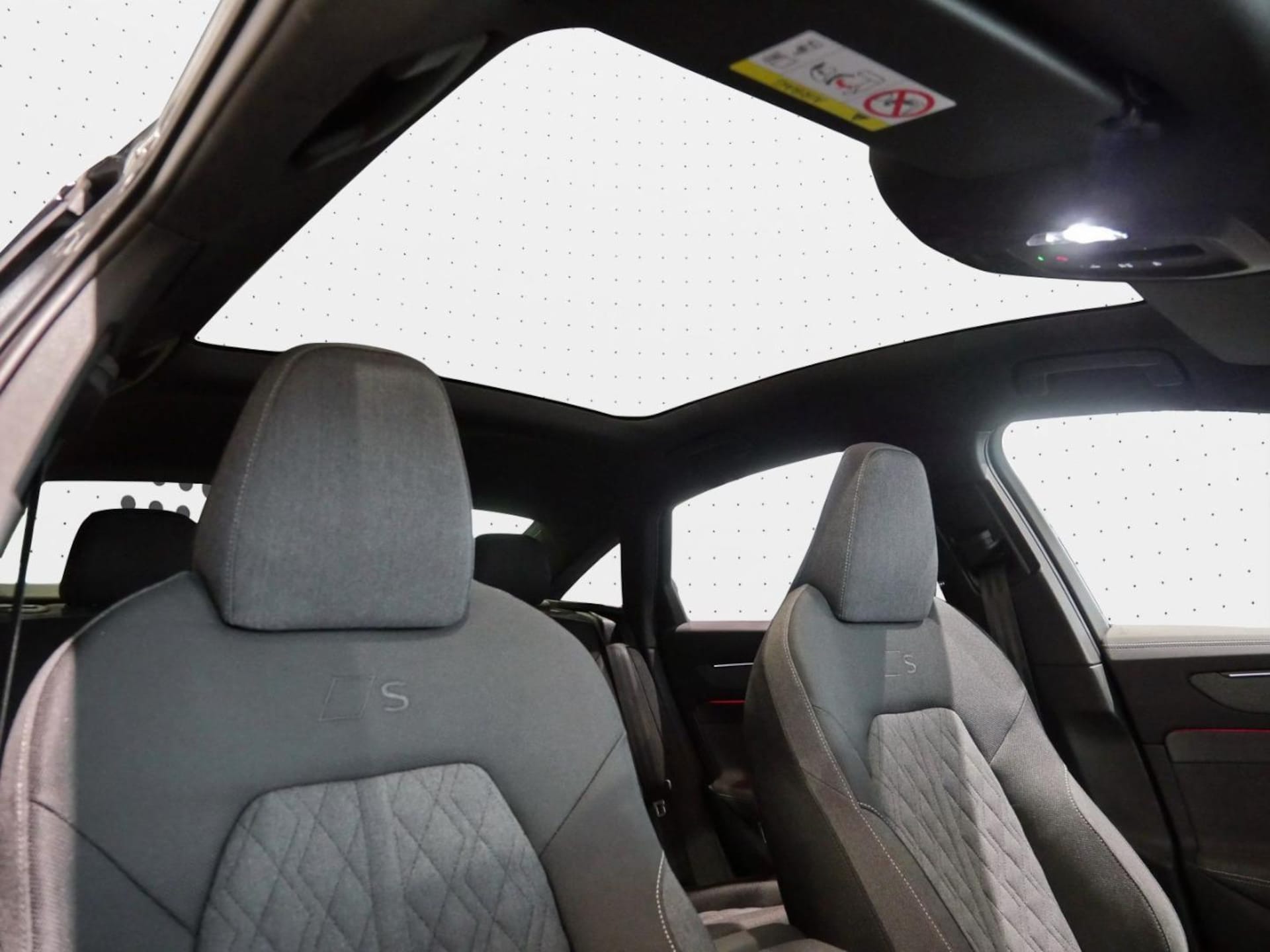 Audi A6 Limousine e-hybrid edition one