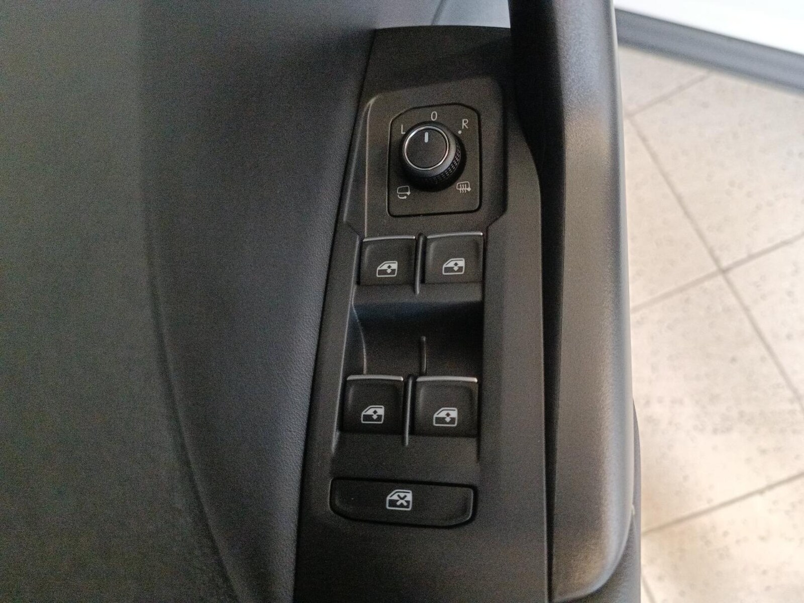 Volkswagen T-Cross – Bild 15