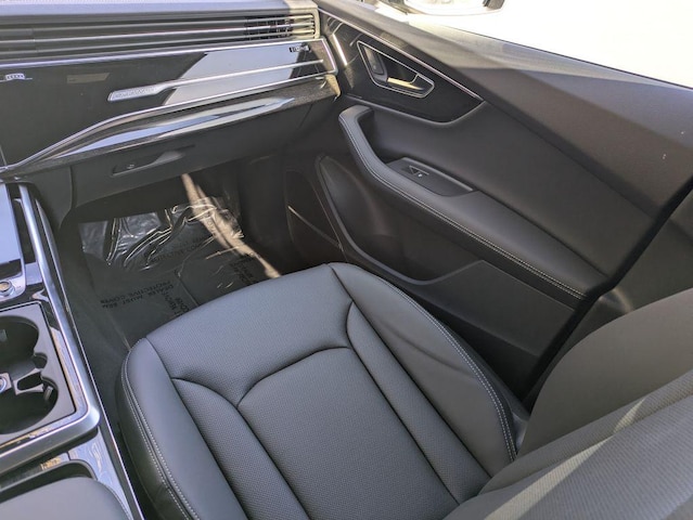 2026 Audi Q7 Premium Plus - Photo 18