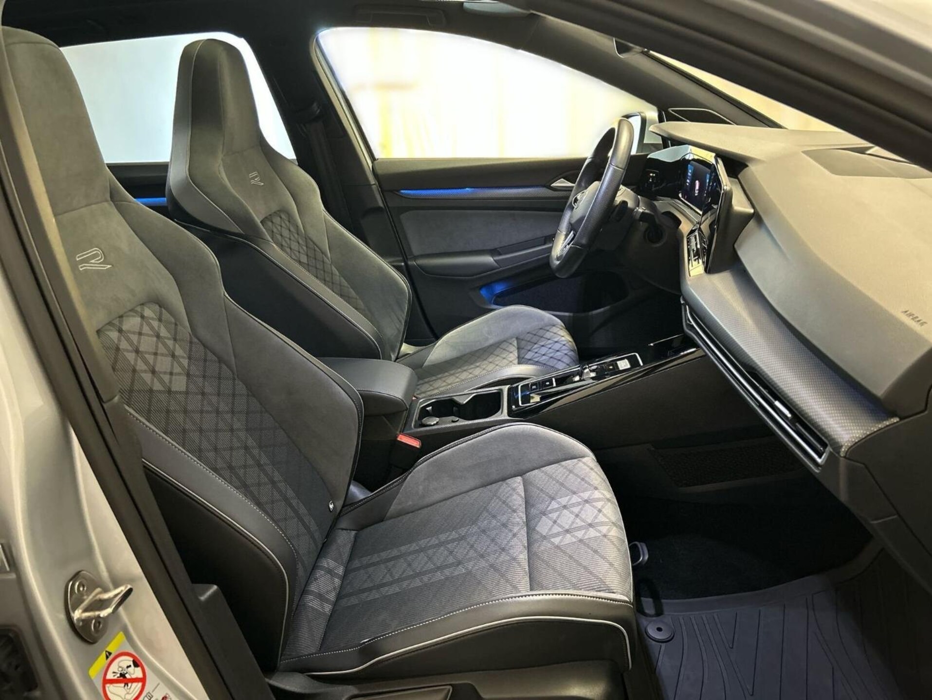 Volkswagen Golf Variant R-Line