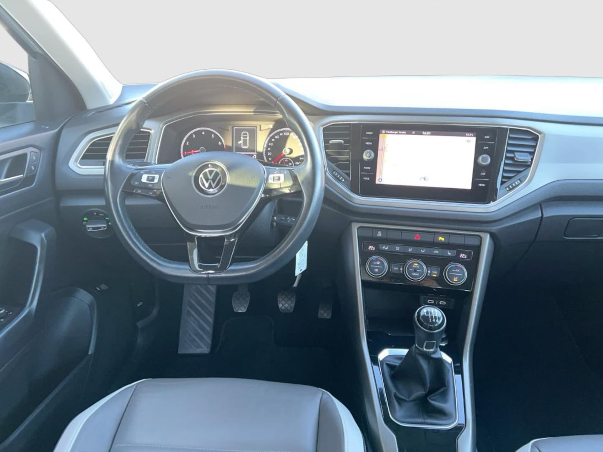 Volkswagen T-Roc Style