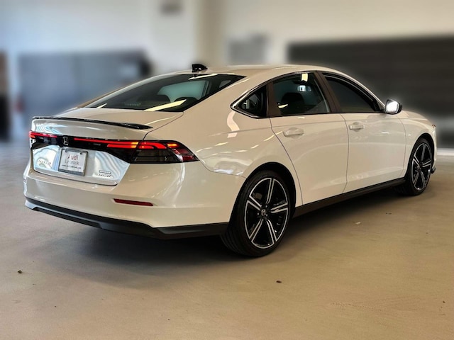 2025 Honda Accord Hybrid