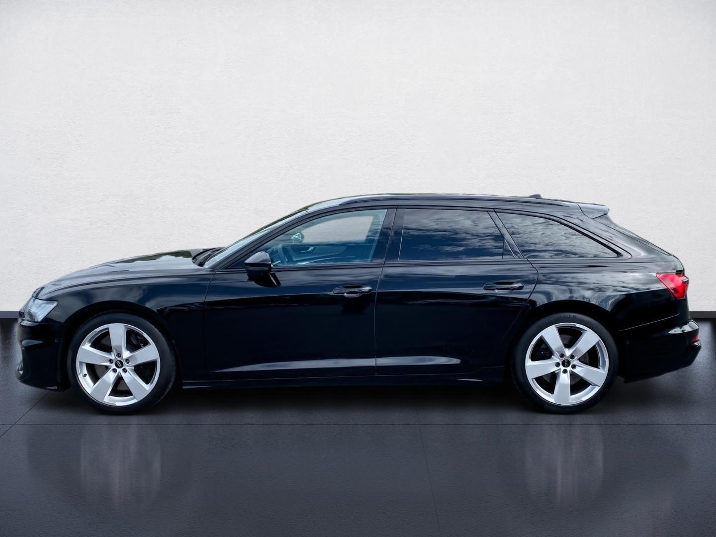 Bild über Audi S6 Avant TDI quattro tiptronic - für weitere Informationen kontaktieren Sie den Audi Partner