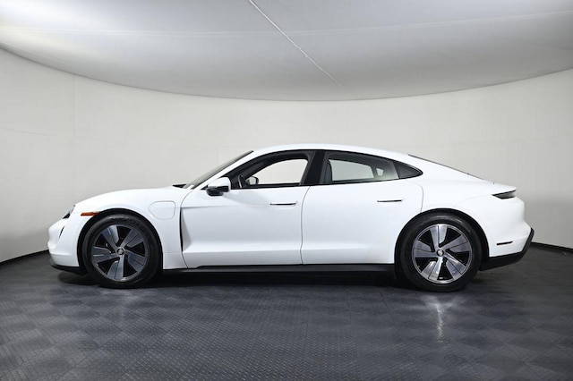 2023 Porsche Taycan