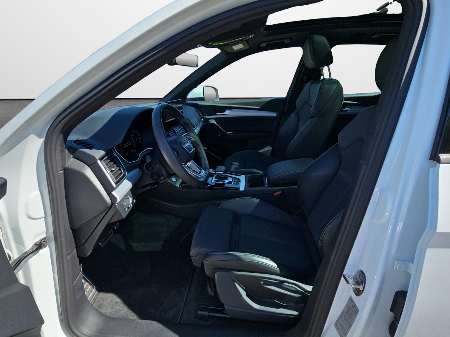 Bild über Audi Q5 40 TDI quattro 150 kW S tronic - für weitere Informationen kontaktieren Sie den Audi Partner