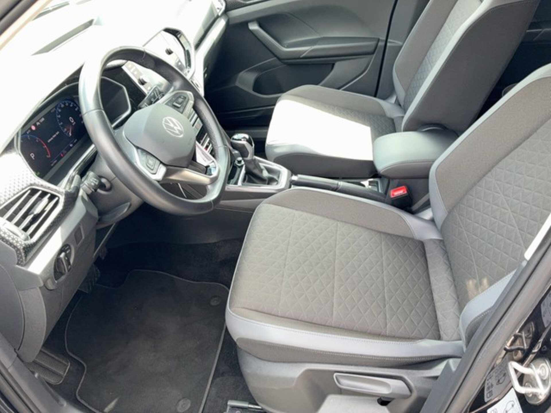 Volkswagen T-Cross Style