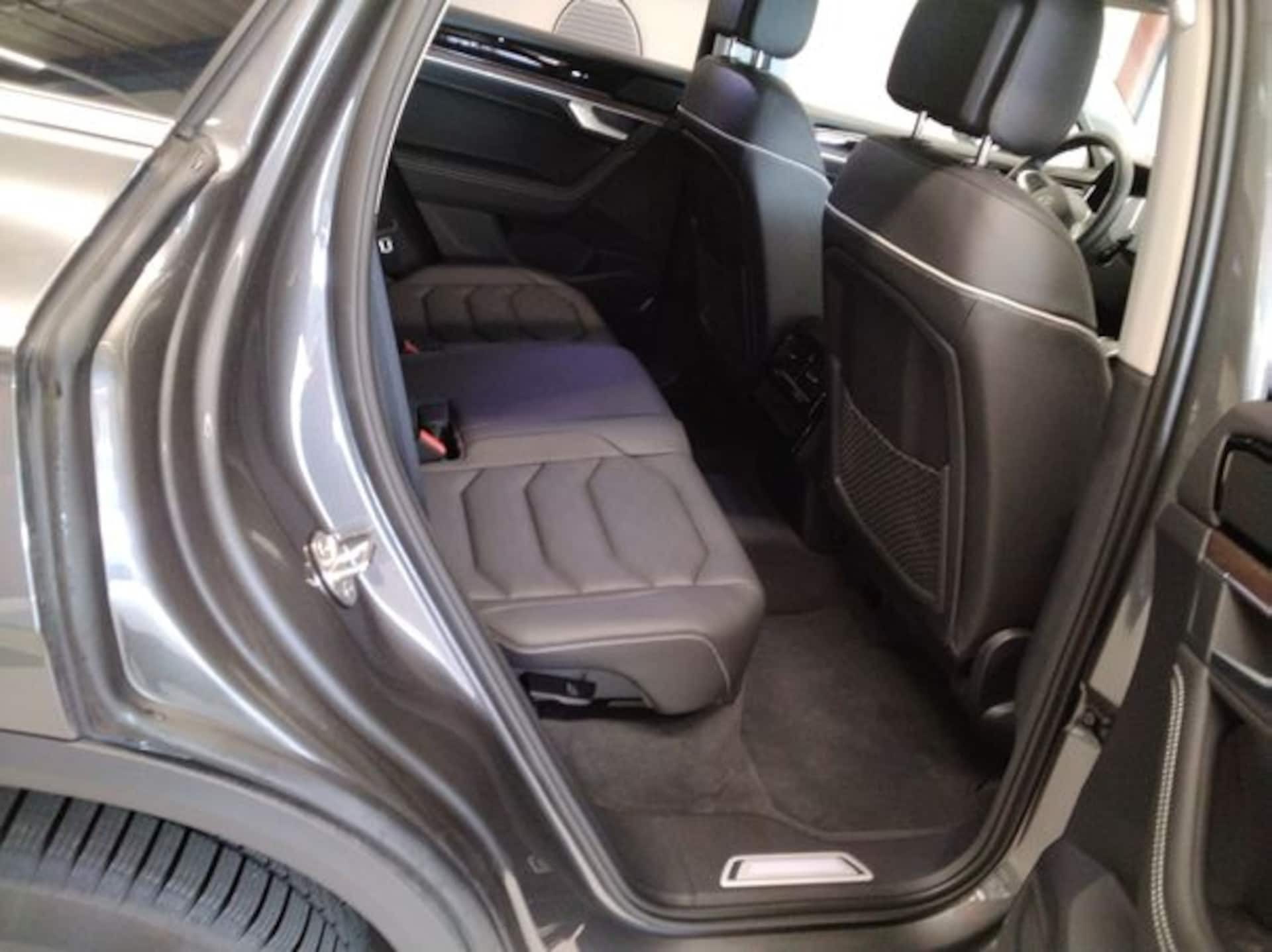 Volkswagen Touareg Elegance