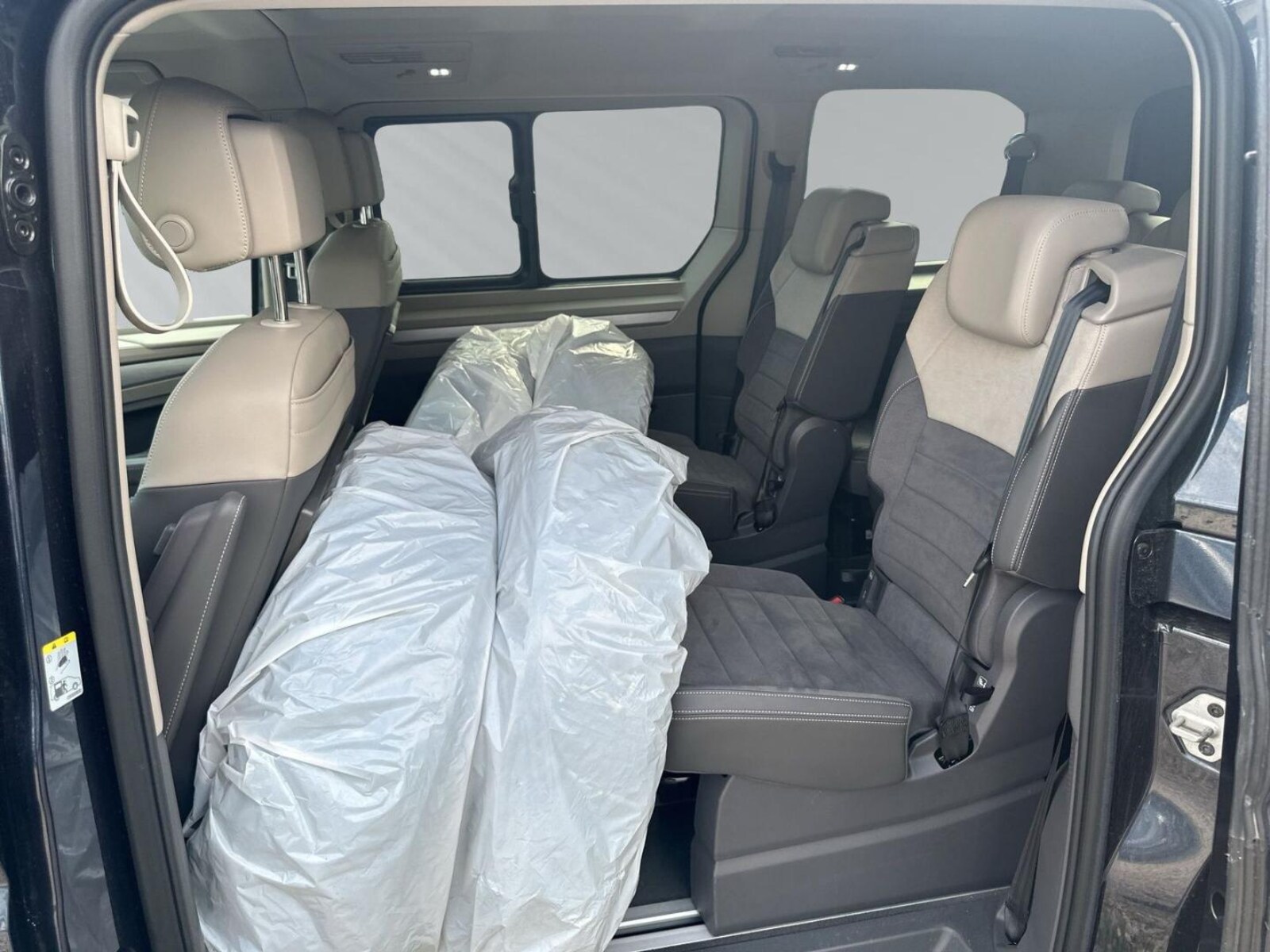 Volkswagen Multivan – Bild 11