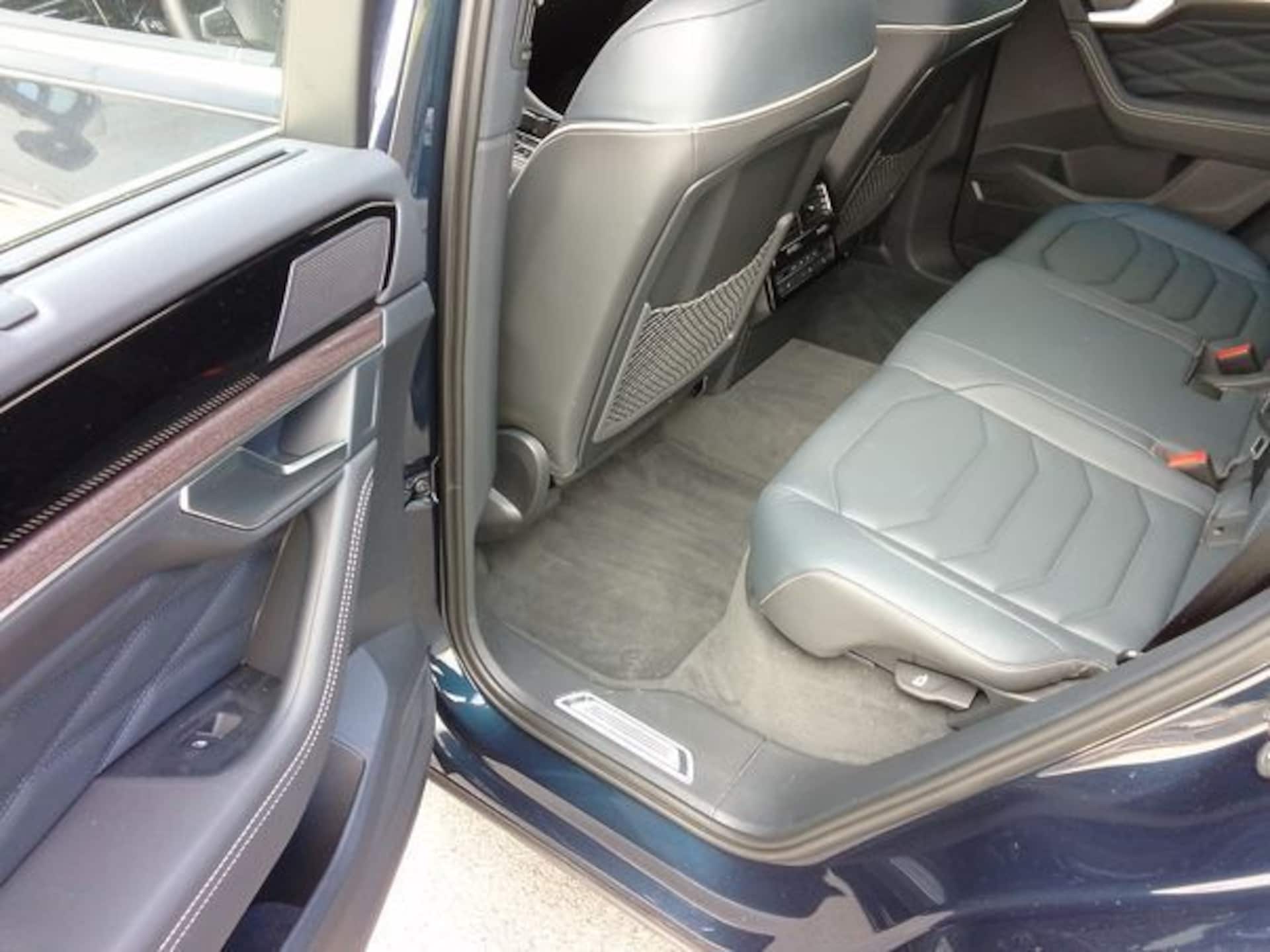 Volkswagen Touareg Elegance