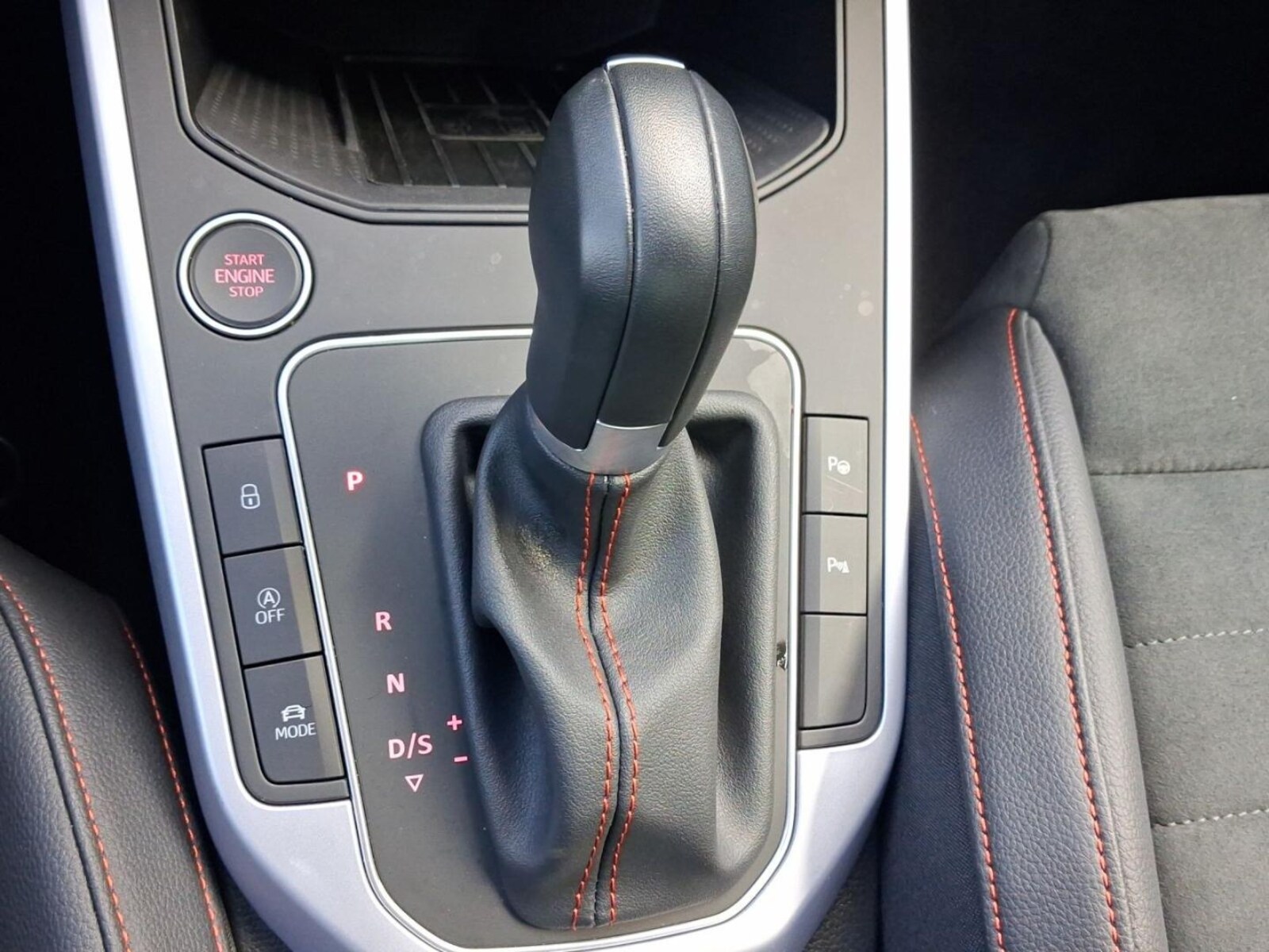 SEAT Arona – Bild 11