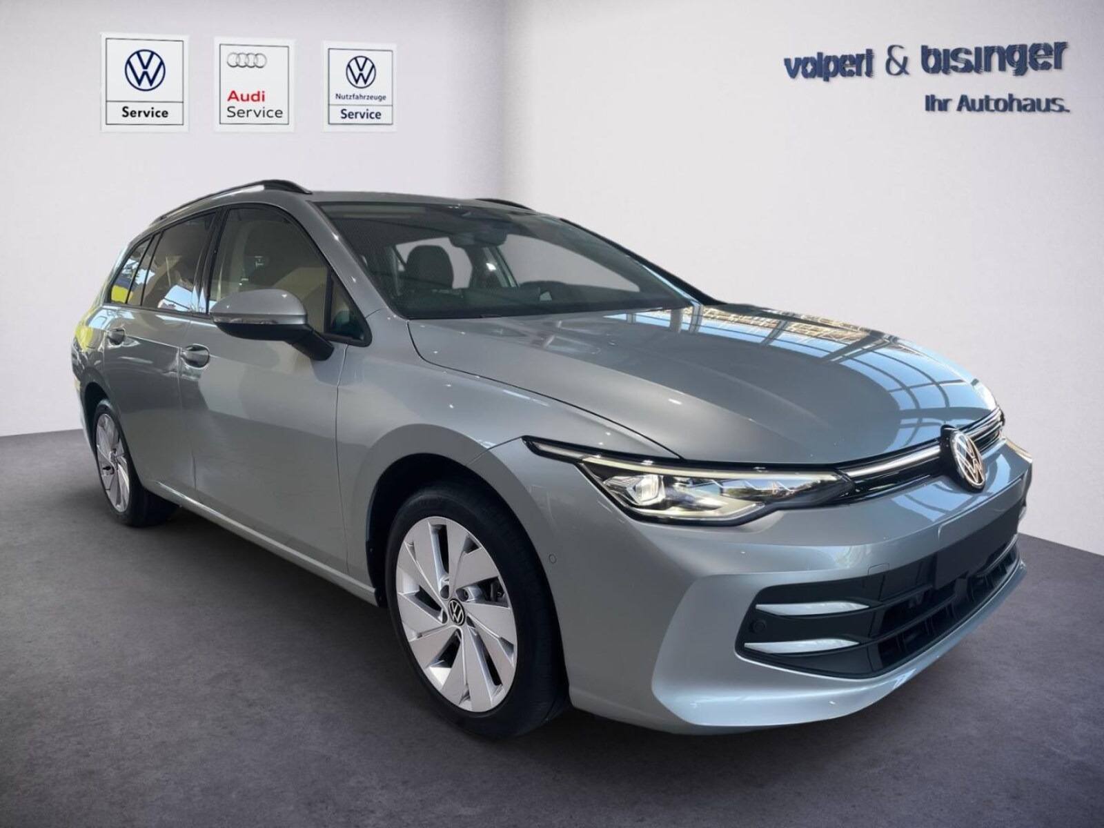 Volkswagen Golf Variant – Bild 2